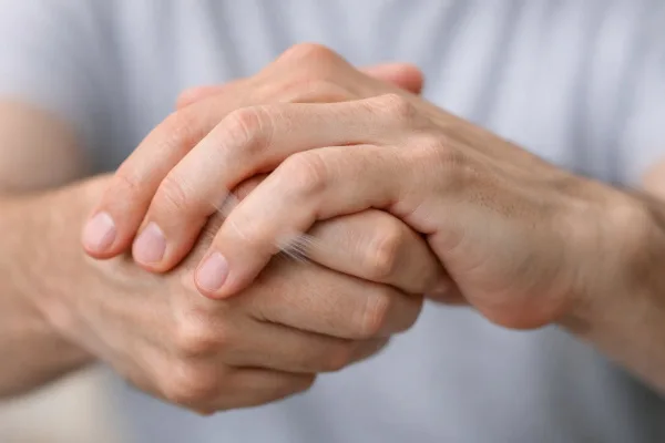 is cracking knuckles bad for arthritis